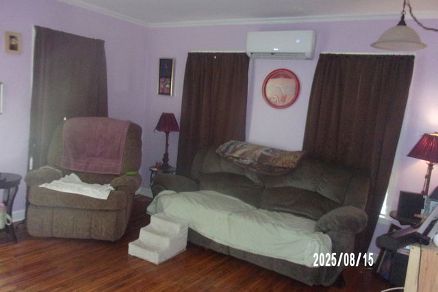 427 E Oak Street, Watseka, IL 60970