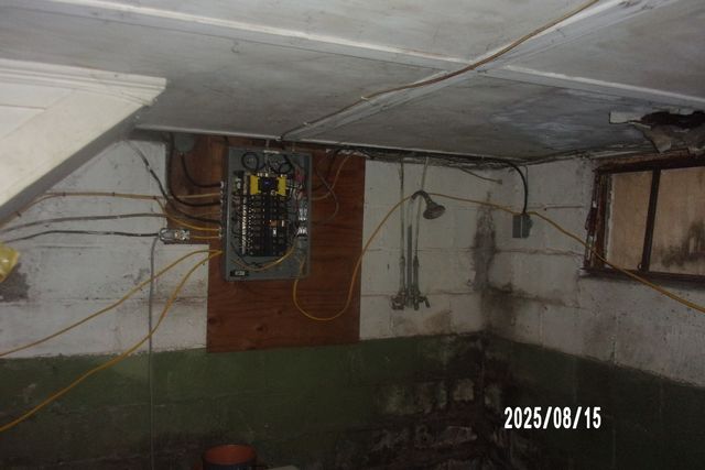 427 E Oak Street, Watseka, IL 60970