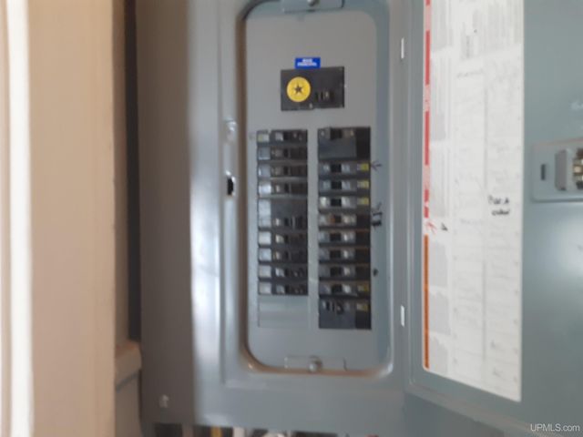 805 & 807 Eli Avenue, Bessemer, MI 49911