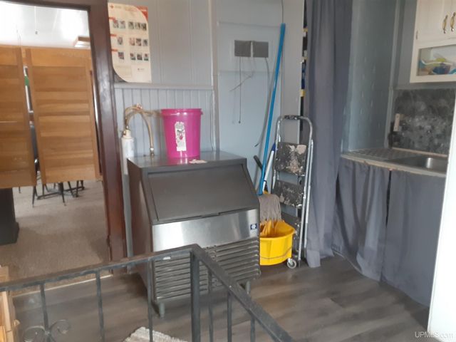 805 & 807 Eli Avenue, Bessemer, MI 49911