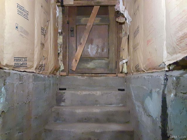 805 & 807 Eli Avenue, Bessemer, MI 49911