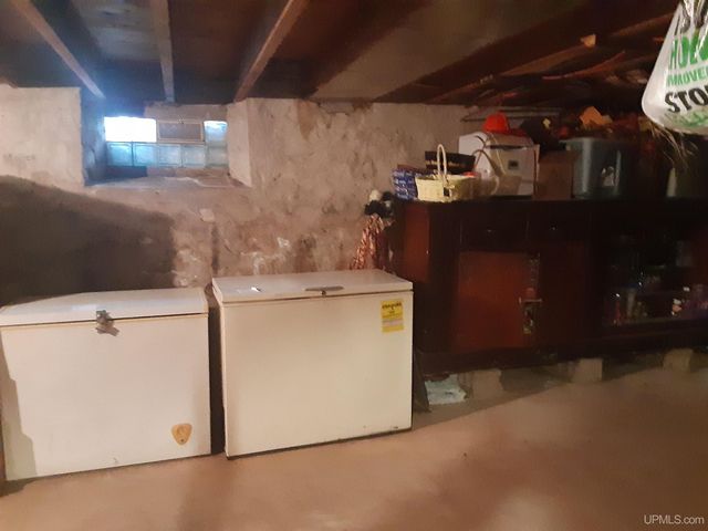 805 & 807 Eli Avenue, Bessemer, MI 49911