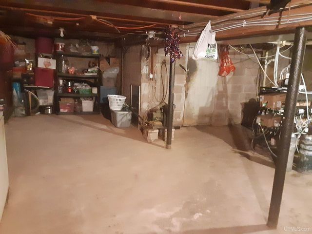 805 & 807 Eli Avenue, Bessemer, MI 49911