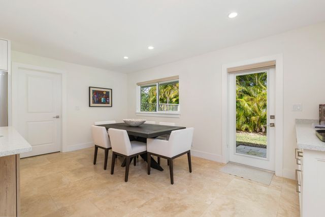 1386 S Atlantic Drive, Lantana, FL 33462