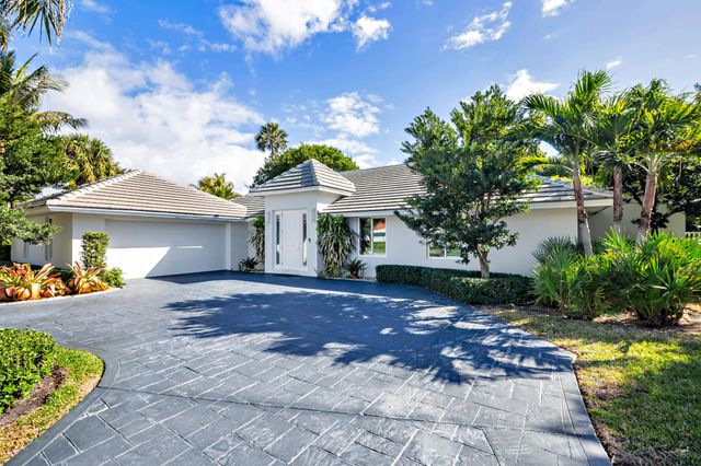1386 S Atlantic Drive, Lantana, FL 33462