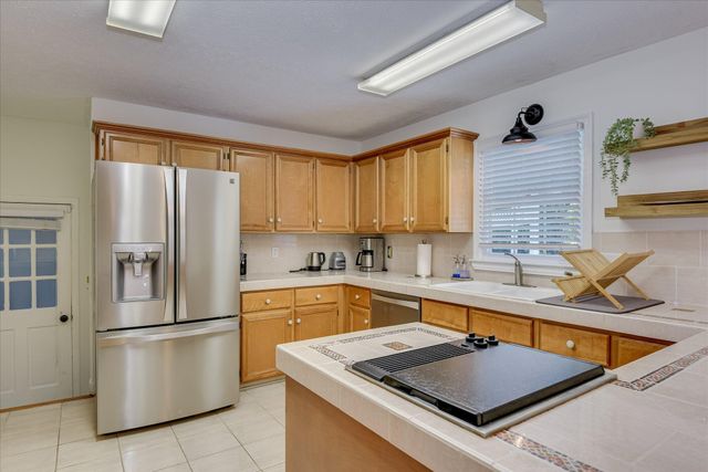 869 Hickory Ridge Road, Aiken, SC 29803