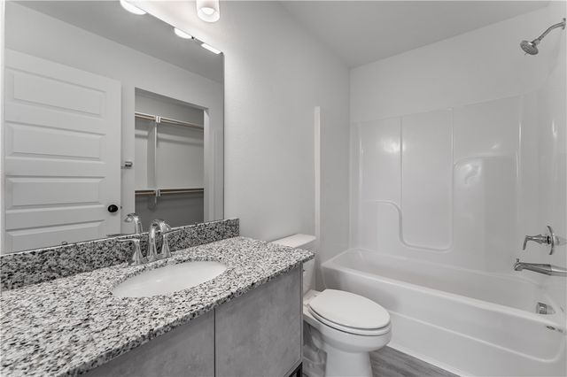 840 Boardwalk Avenue, Bentonville, AR 72713