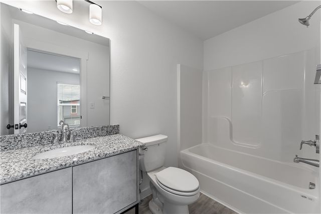 840 Boardwalk Avenue, Bentonville, AR 72713