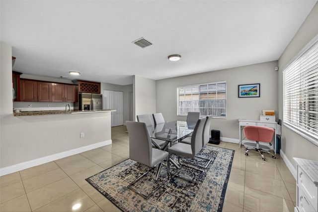 348 NW 40th Court, Oakland Park, FL 33309