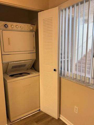 9511 Weldon Cir G315, Tamarac, FL 33321