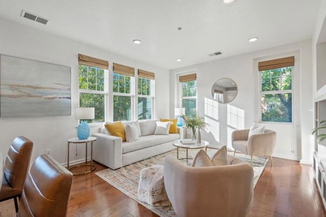 4496 Headen Way, Santa Clara, CA 95054