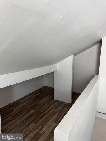 30 JERSEY ST, Trenton, NJ 08611