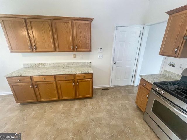 140 Calborne Court, Johns Creek, GA 30005