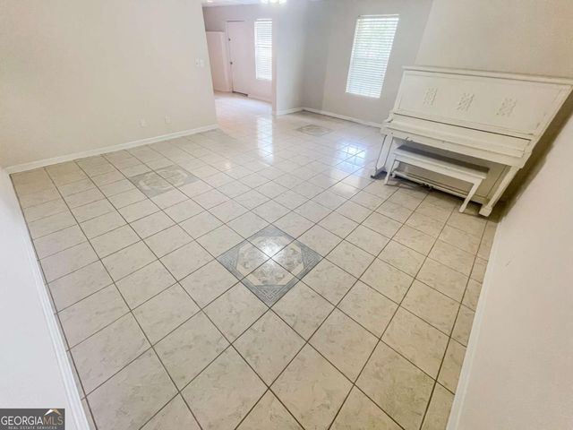 140 Calborne Court, Johns Creek, GA 30005