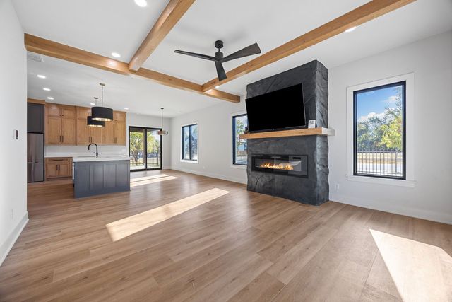 109 NE Honeycrisp Lane, Bentonville, AR 72712