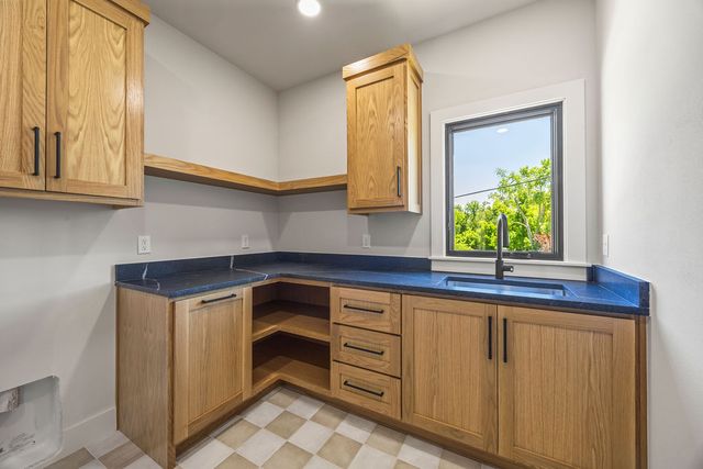 109 NE Honeycrisp Lane, Bentonville, AR 72712