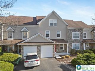 54 Lower Ridge View Circle Unit C, Middle Smithfield Twp, PA 18302