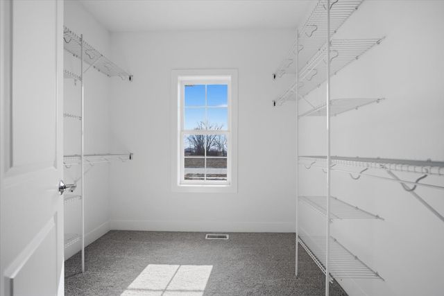 807 Verkler Court, Bloomington, IL 61704