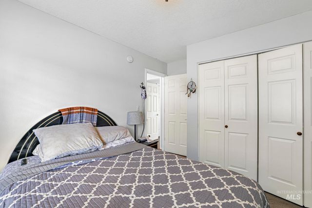 426 Bitterbrush Dr, Twin Falls, ID 83301