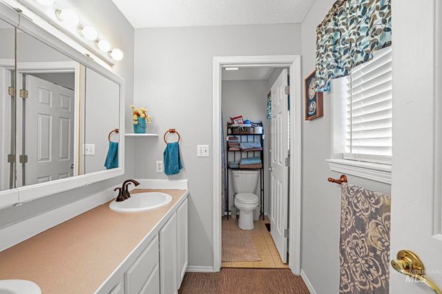 426 Bitterbrush Dr, Twin Falls, ID 83301