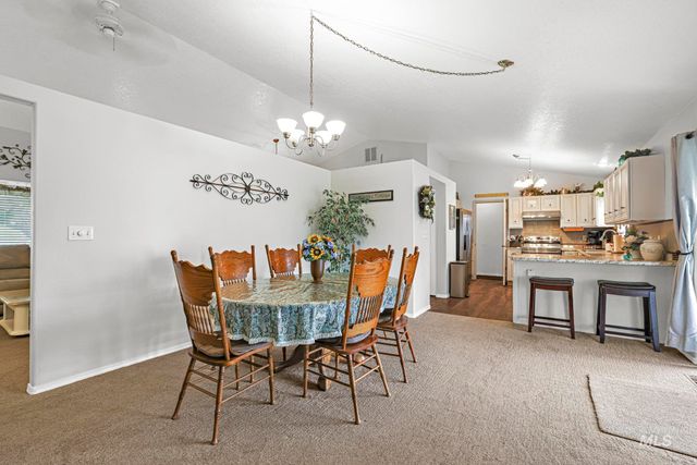 426 Bitterbrush Dr, Twin Falls, ID 83301