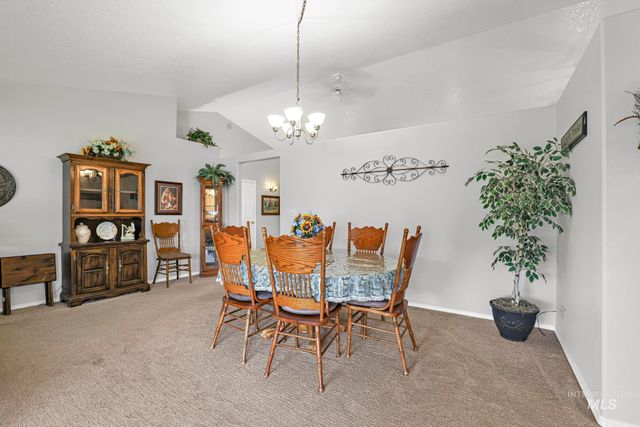 426 Bitterbrush Dr, Twin Falls, ID 83301