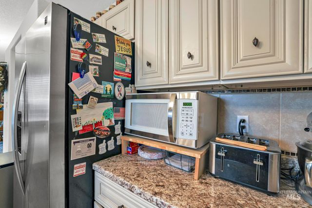 426 Bitterbrush Dr, Twin Falls, ID 83301