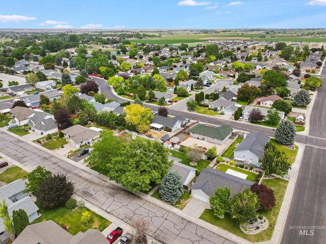 426 Bitterbrush Dr, Twin Falls, ID 83301