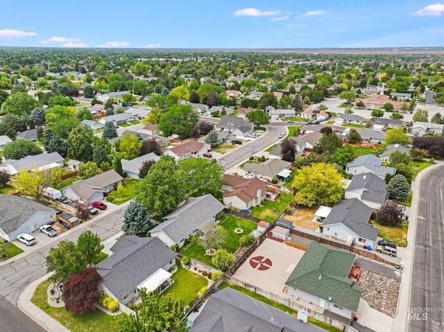 426 Bitterbrush Dr, Twin Falls, ID 83301