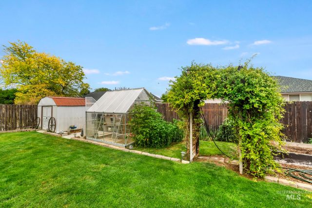 426 Bitterbrush Dr, Twin Falls, ID 83301