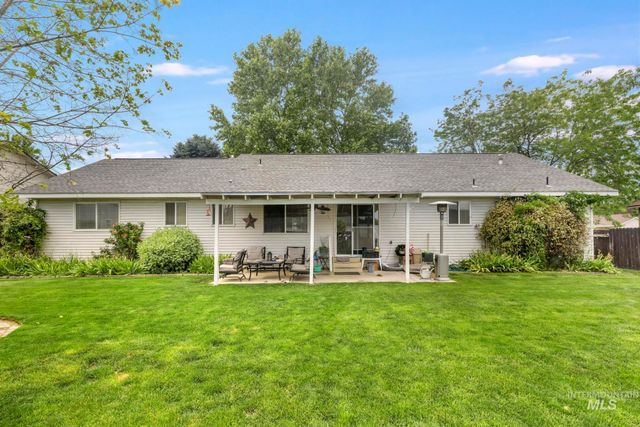426 Bitterbrush Dr, Twin Falls, ID 83301
