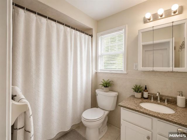 46 Goble Street, Newark, NJ 07114