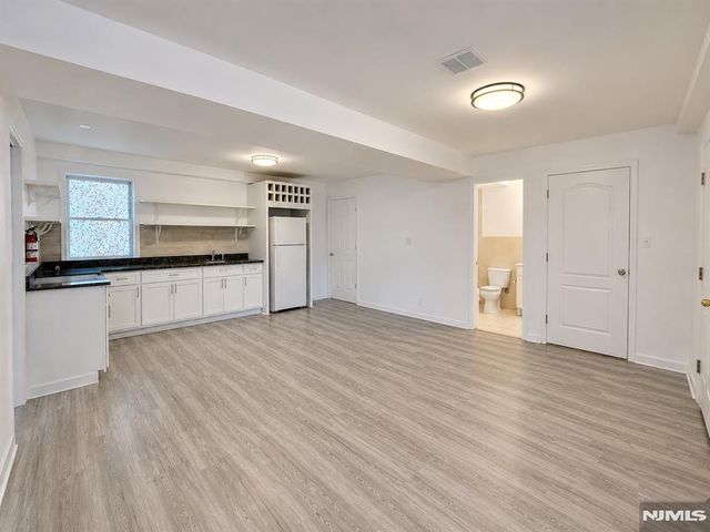 46 Goble Street, Newark, NJ 07114