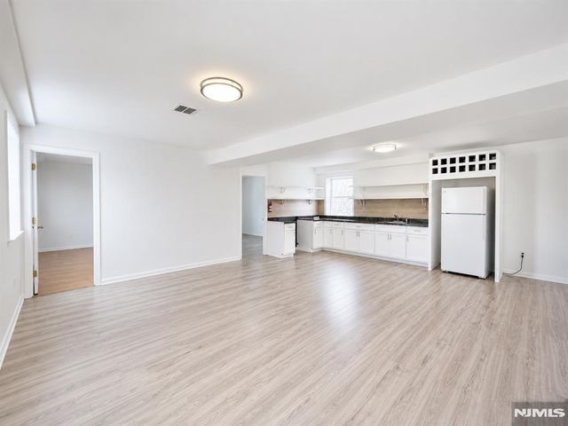 46 Goble Street, Newark, NJ 07114