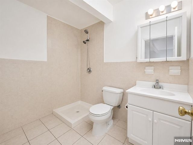 46 Goble Street, Newark, NJ 07114