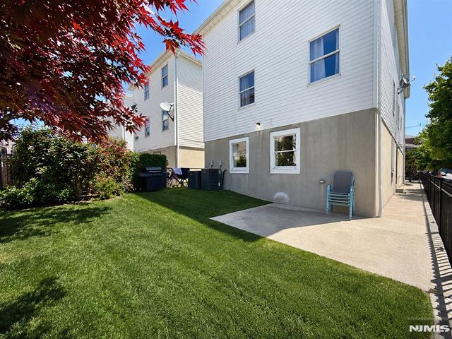 46 Goble Street, Newark, NJ 07114