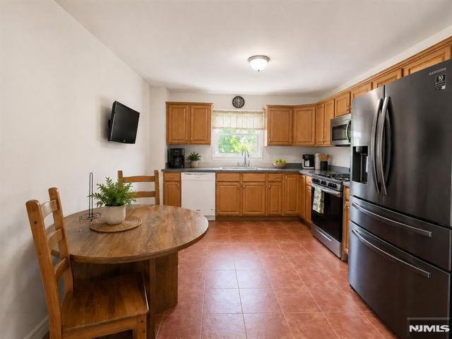 46 Goble Street, Newark, NJ 07114