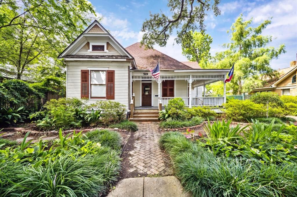 519 Bayland Avenue, Houston, TX 77009
