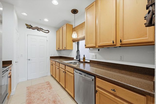 7210 HAMILTON ROAD, Bradenton, FL 34209