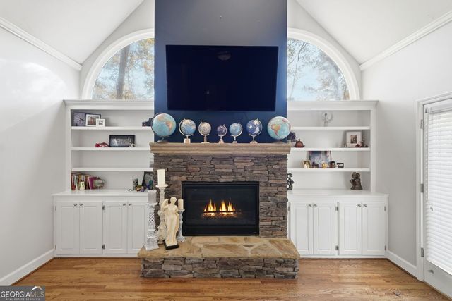 1065 Laurian Park Drive, Roswell, GA 30075