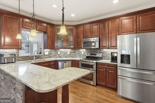 1065 Laurian Park Drive, Roswell, GA 30075