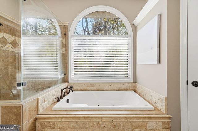 1065 Laurian Park Drive, Roswell, GA 30075