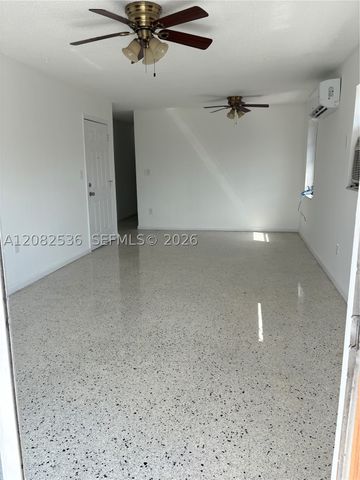 1125 SE 9th Ave 4, Hialeah, FL 33010