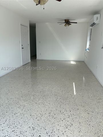 1125 SE 9th Ave 4, Hialeah, FL 33010