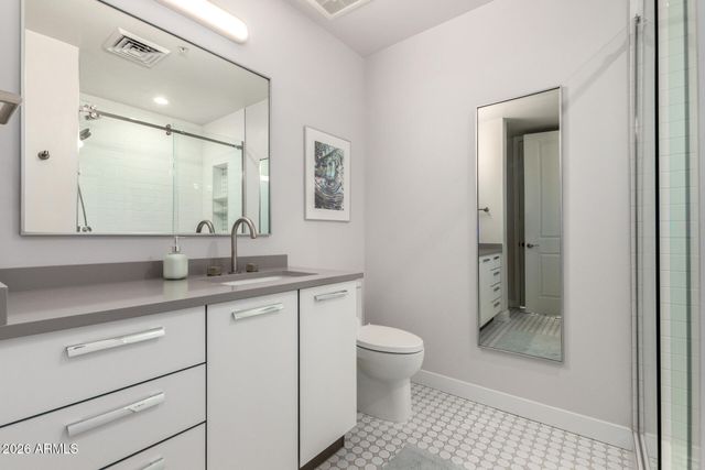 1 E LEXINGTON Avenue 1007, Phoenix, AZ 85012