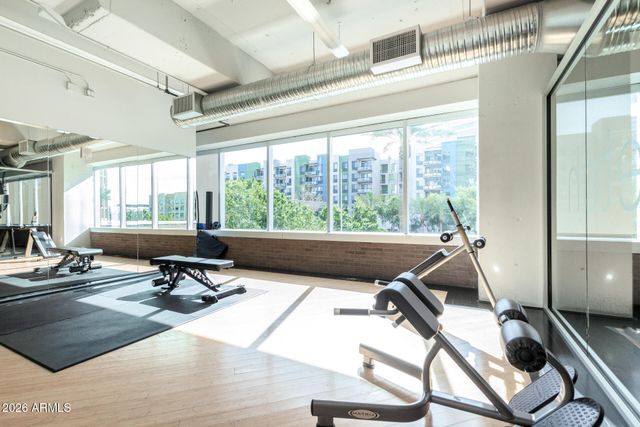 1 E LEXINGTON Avenue 1007, Phoenix, AZ 85012