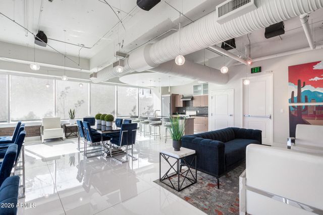 1 E LEXINGTON Avenue 1007, Phoenix, AZ 85012