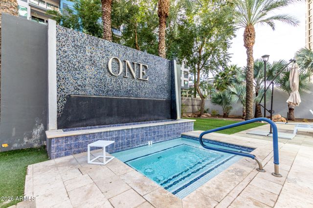 1 E LEXINGTON Avenue 1007, Phoenix, AZ 85012