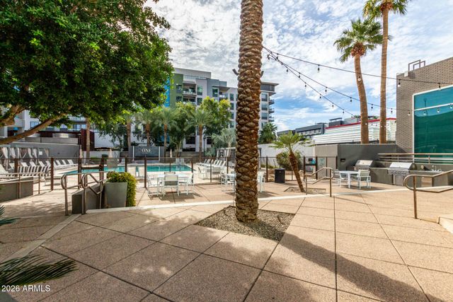 1 E LEXINGTON Avenue 1007, Phoenix, AZ 85012