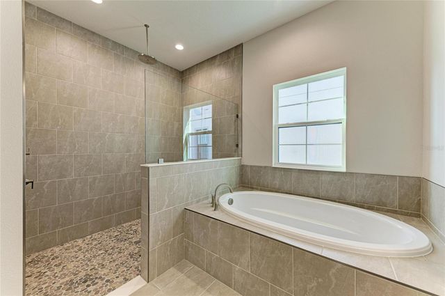 35244 BIG HAWK DRIVE, Zephyrhills, FL 33541